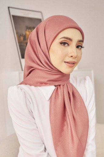 (AS-IS) LUNA Bawal Kayr in Dusty Red